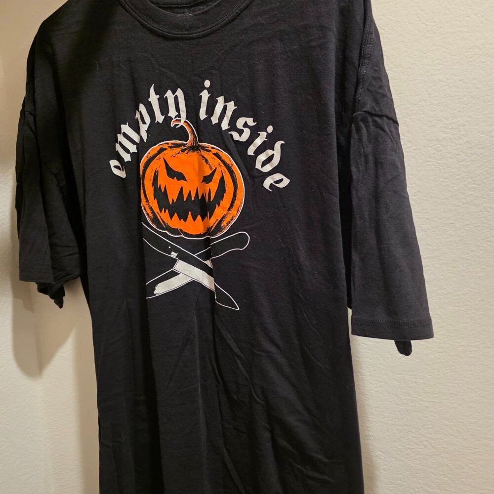 HOT TOPIC HALLOWEEN JACK O LANTERN PUMPKIN "EMPTY INSIDE" GRAPHIC TEE - 2XL